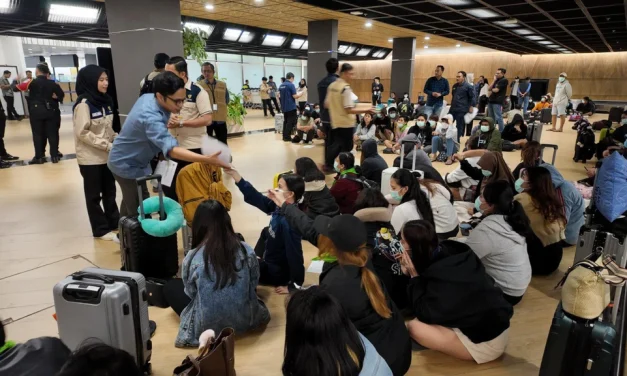 Terjebak Online Scam, 90 WNI Dipulangkan ke Indonesia