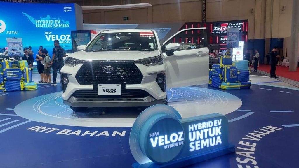 Mobil hybrid sebagai solusi kendaraan hemat bahan bakar di Indonesia