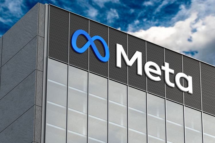Meta melakukan PHK massal di divisi Reality Labs sebagai bagian dari perubahan strategi perusahaan dari metaverse ke teknologi wearable dan mobile.