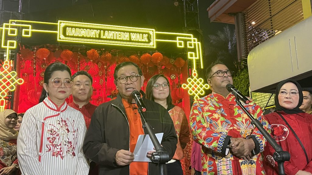 Gubernur DKI Jakarta Pramono Anung membuka Festival Imlek Jakarta 2026