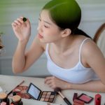 6 Rahasia Touch Up Makeup Lebaran agar Tahan Lama Seharian
