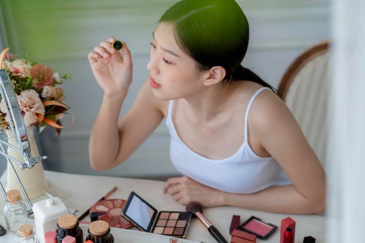 Touch Up Makeup Lebaran