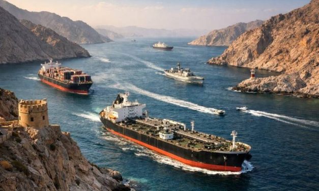 Syarat di Selat Hormuz: Kapal “Musuh” Dilarang, Lainnya Wajib Izin
