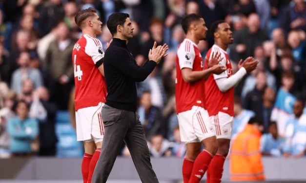 Merson: Arsenal Tetap Tekan Man City Meski Tergusur dari Puncak