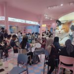 Kafe Viral Kucing Raksasa Elon yang Jadi Magnet Wisata Keluarga