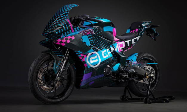 CFMoto 250SR-R Dua Silinder Bersiap Panaskan Persaingan Motor Sport 250 cc