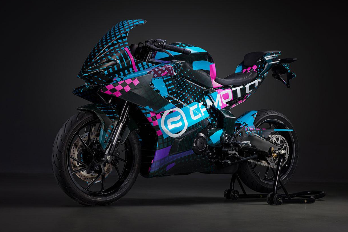 CFMoto 250SR-R
