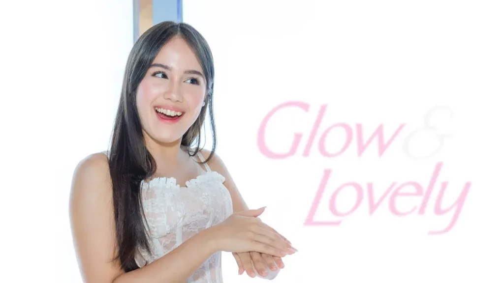 Nicole Rossi membagikan rutinitas skincare sederhana untuk menjaga kondisi kulit di tengah aktivitas syuting padat.