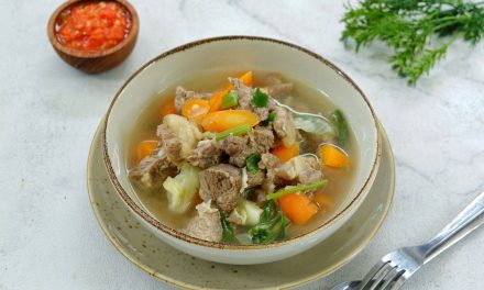 Resep Sup Daging Gurih Berempah, Kuah Bening Segar untuk Menu Keluarga