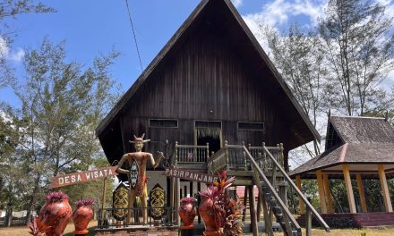 Rumah Adat Betang, Ikon Budaya Dayak yang Memikat Wisatawan