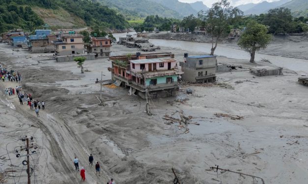 Banjir Dahsyat Nepal dan Tibet, Ribuan Orang Hilang dan Ratusan Korban Tewas