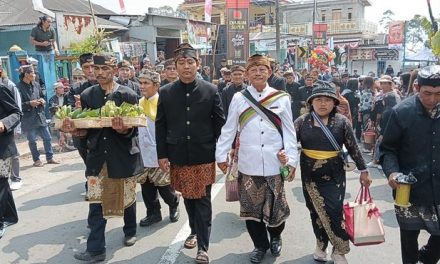 Nyadran Suku Tengger di Probolinggo Jadi Penutup Sakral Yadnya Karo